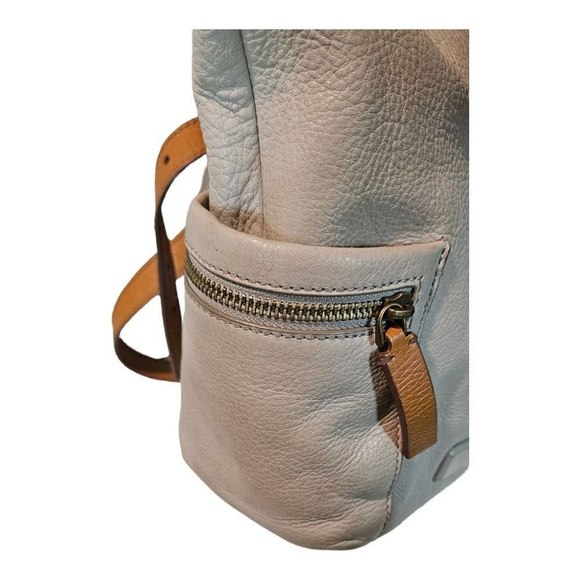 Fossil Women Two-Tone Leather Crossbody Handbag Size Medium. - Picture 9 of 14
